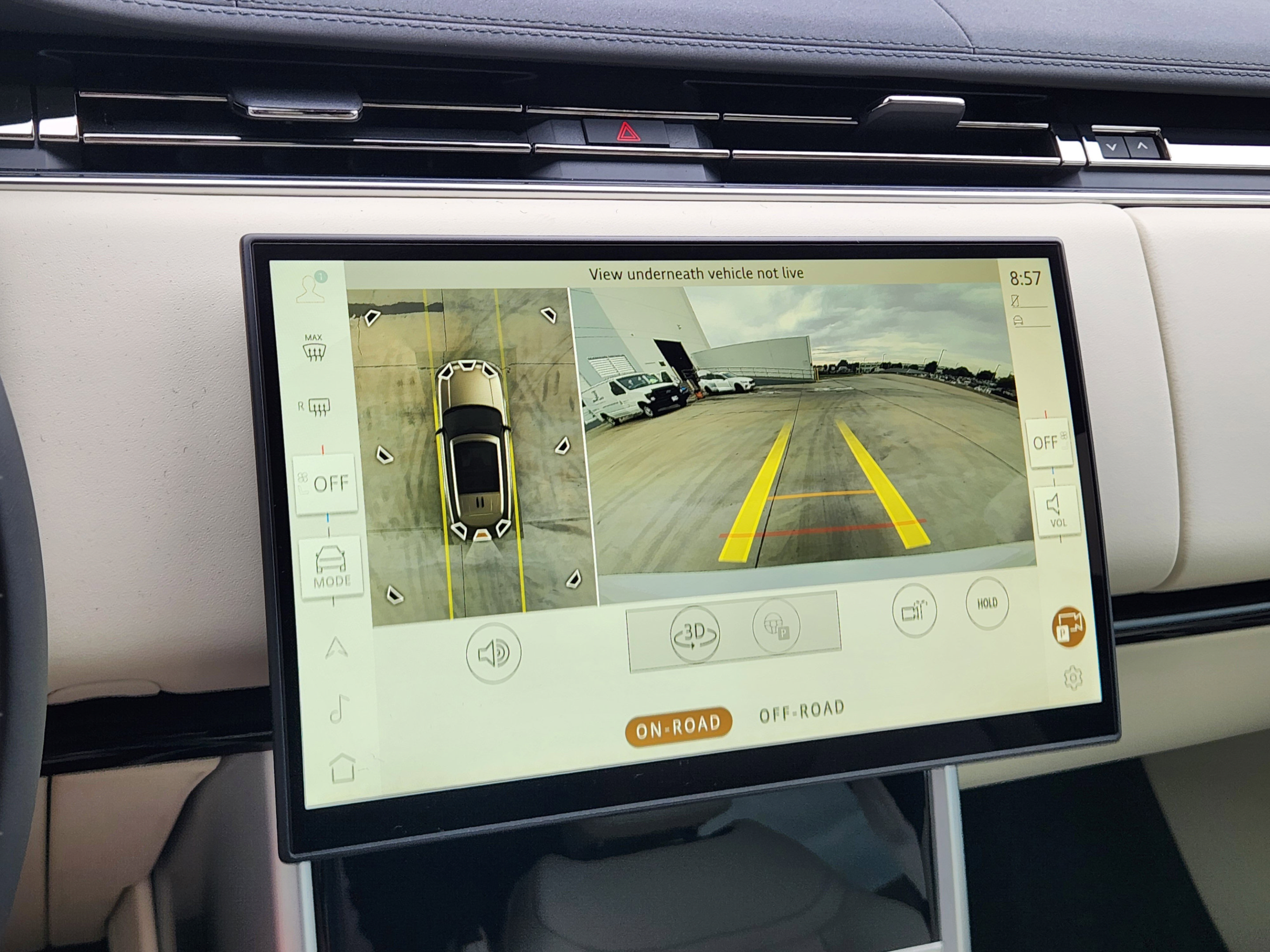 New 2026 Land Rover Range Rover SE AWD/4WD image 13