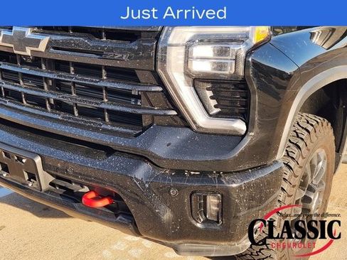 Used 2025 Chevrolet Silverado 2500 LT w/ Trail Boss Package image 15