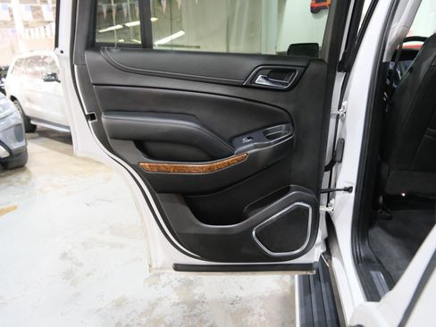 Used 2019 Chevrolet Tahoe Premier image 23