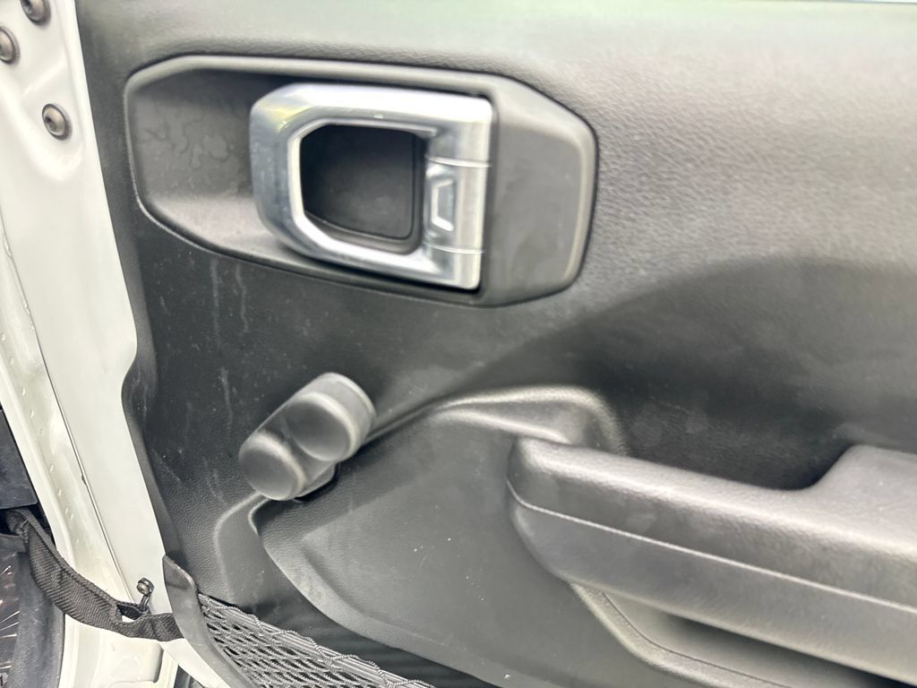 Used 2022 Jeep Wrangler Sport AWD/4WD image 43