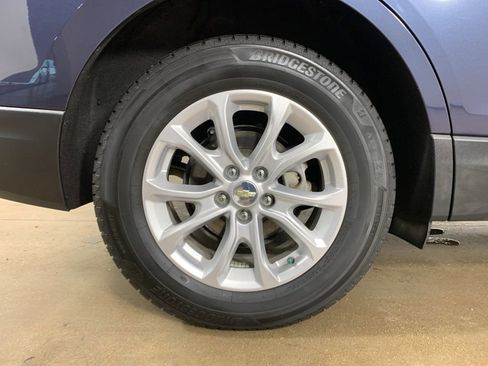 Used 2019 Chevrolet Equinox LS AWD/4WD image 42
