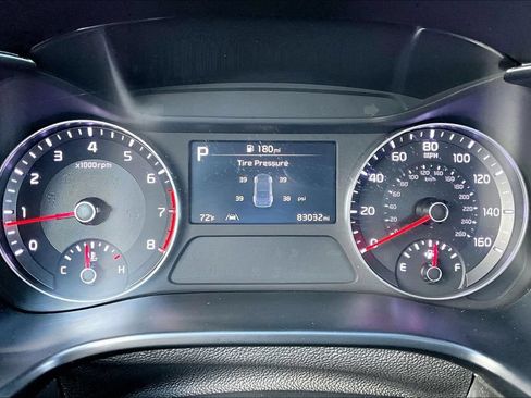 Used 2024 Kia Forte LXS FWD image 18
