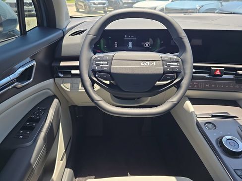 New 2026 Kia Sportage EX AWD/4WD image 14