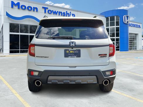 Used 2023 Honda Passport TrailSport image 5