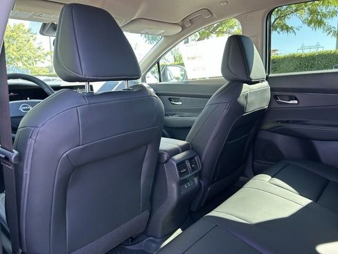 New 2025 Nissan Murano SV image 21