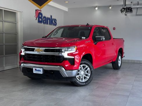 Certified 2023 Chevrolet Silverado 1500 LT AWD/4WD image 2