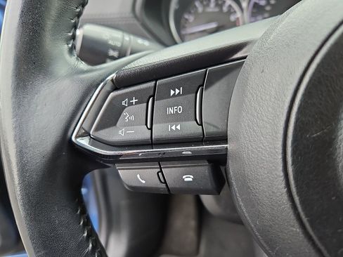 Used 2018 MAZDA CX-5 Touring image 23