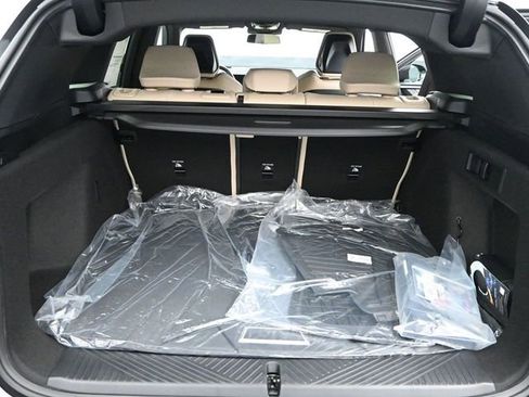 New 2026 BMW X3 xDrive30 w/ Premium Package image 12