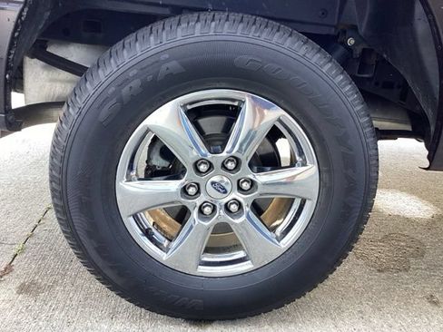 Used 2019 Ford F150 XLT w/ Equipment Group 302A Luxury AWD/4WD image 8
