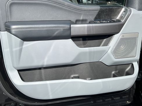 New 2025 Ford F250 XLT w/ Black Appearance Package image 11