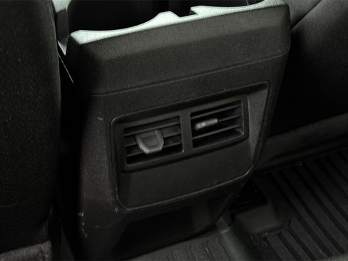 Certified 2024 Chevrolet Colorado Trail Boss w/ Technology Package image 12