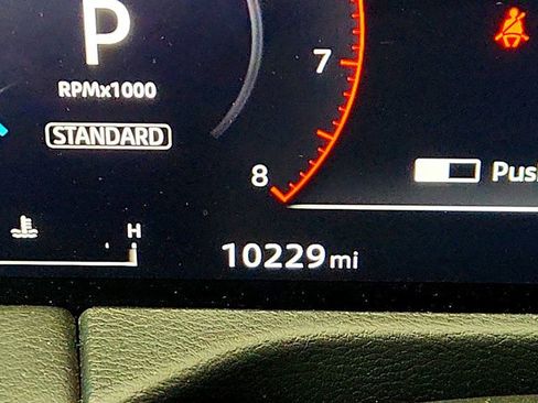 Used 2025 Nissan Armada PRO-4X image 15