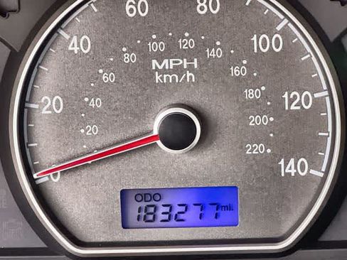Used 2008 Hyundai Elantra Sedan FWD image 19