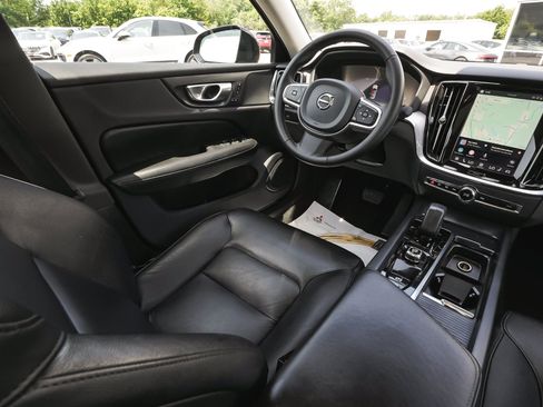 Used 2024 Volvo S60 B5 Core AWD/4WD image 42