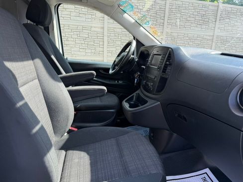 Used 2019 Mercedes-Benz Metris image 36