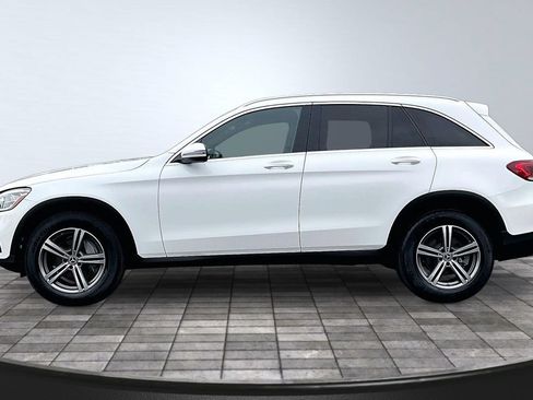 Used 2020 Mercedes-Benz GLC 300 4MATIC image 4