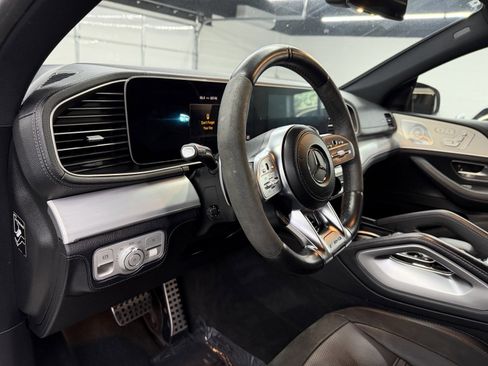 Used 2021 Mercedes-Benz GLE 53 AMG GLE 53 AMG image 17