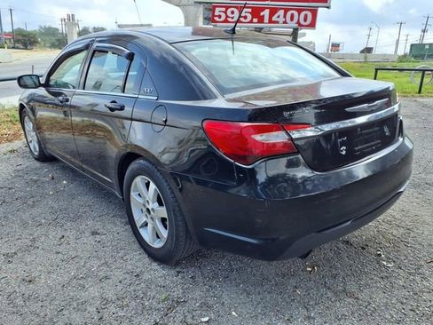 Used 2013 Chrysler 200 Touring w/ S Exterior Appearance Pkg image 4