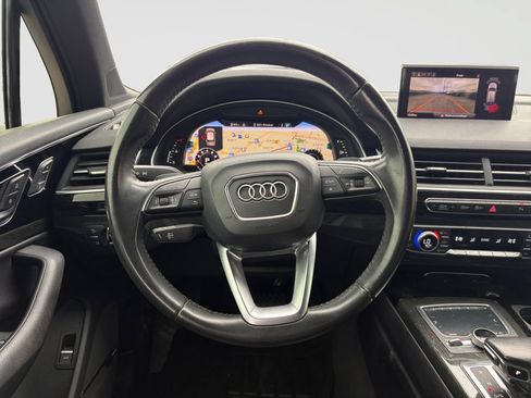 Used 2018 Audi Q7 3.0T Prestige w/ Prestige Package AWD/4WD image 11