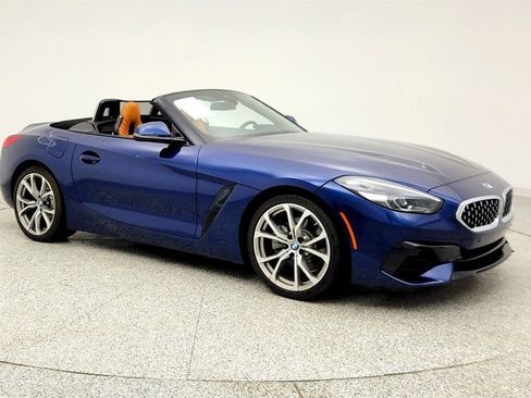 Used 2020 BMW Z4 sDrive30i w/ Convenience Package image 3