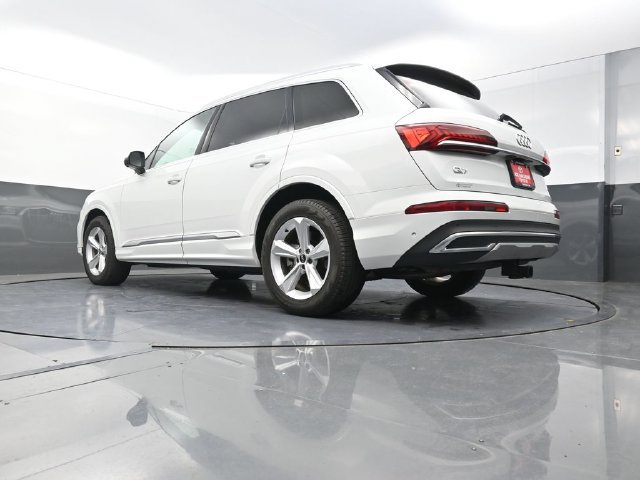 Used 2021 Audi Q7 3.0T Premium w/ Convenience Package AWD/4WD image 35