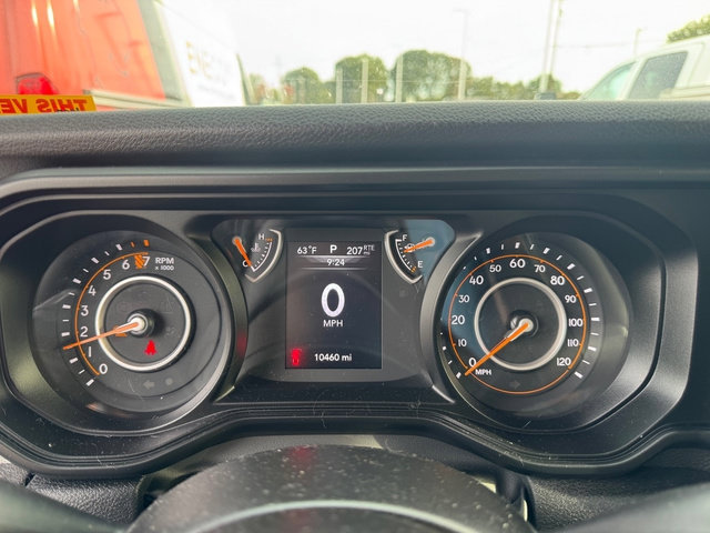 Used 2025 Jeep Gladiator Sport AWD/4WD image 21
