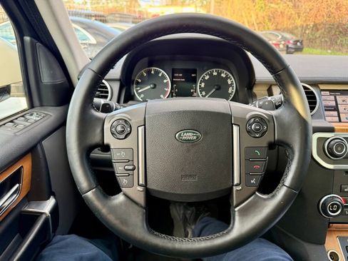 Used 2015 Land Rover LR4 HSE image 22