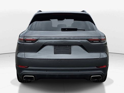 Used 2020 Porsche Cayenne AWD/4WD image 5