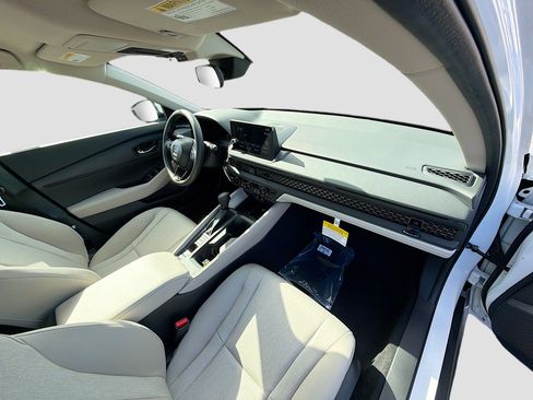 New 2026 Honda Accord LX image 23