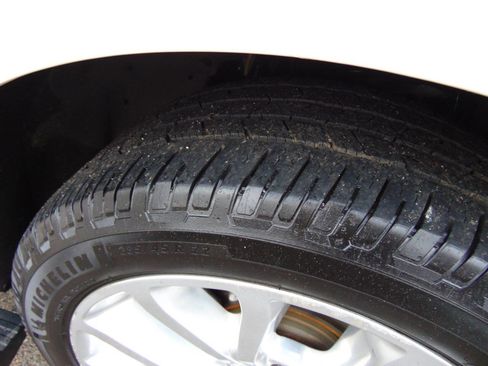 Used 2018 Ford Expedition Limited w/ Equipment Group 302A image 61