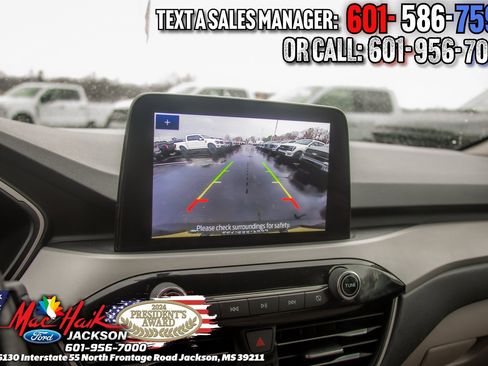 Certified 2020 Ford Escape SEL image 17