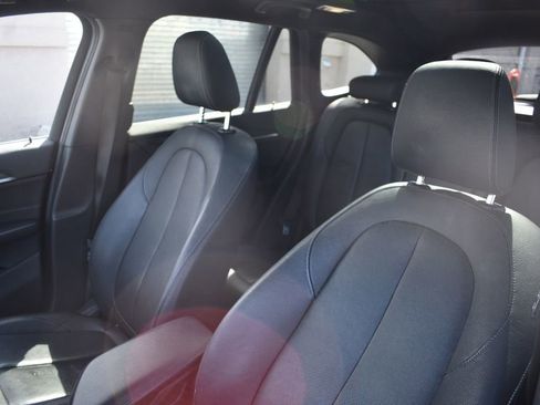 Used 2019 BMW X1 xDrive28i w/ Convenience Package image 8