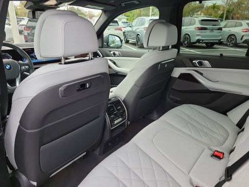 New 2026 BMW X5 xDrive40i w/ Climate Comfort Package image 9