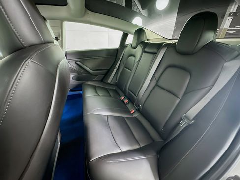 Used 2018 Tesla Model 3 Long Range image 25