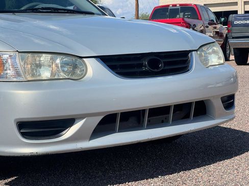 Used 2002 Toyota Corolla CE FWD image 23