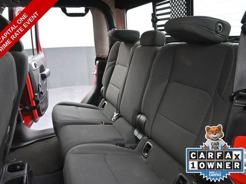 Used 2022 Jeep Gladiator Sport AWD/4WD image 17