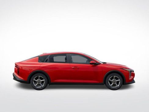 New 2026 Kia K4 LXS image 7