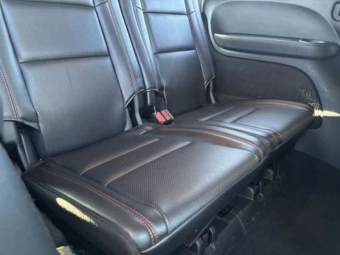 Certified 2023 Dodge Durango GT image 30