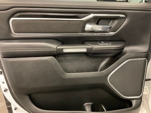 Used 2022 RAM 1500 Laramie AWD/4WD image 34