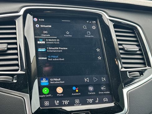 Certified 2023 Volvo XC90 T8 Ultimate w/ Lounge Package image 21