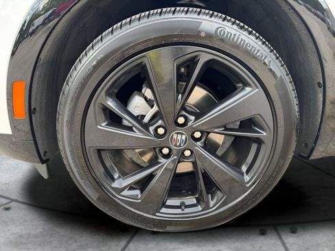 Used 2024 Buick Envision Sport Touring image 27