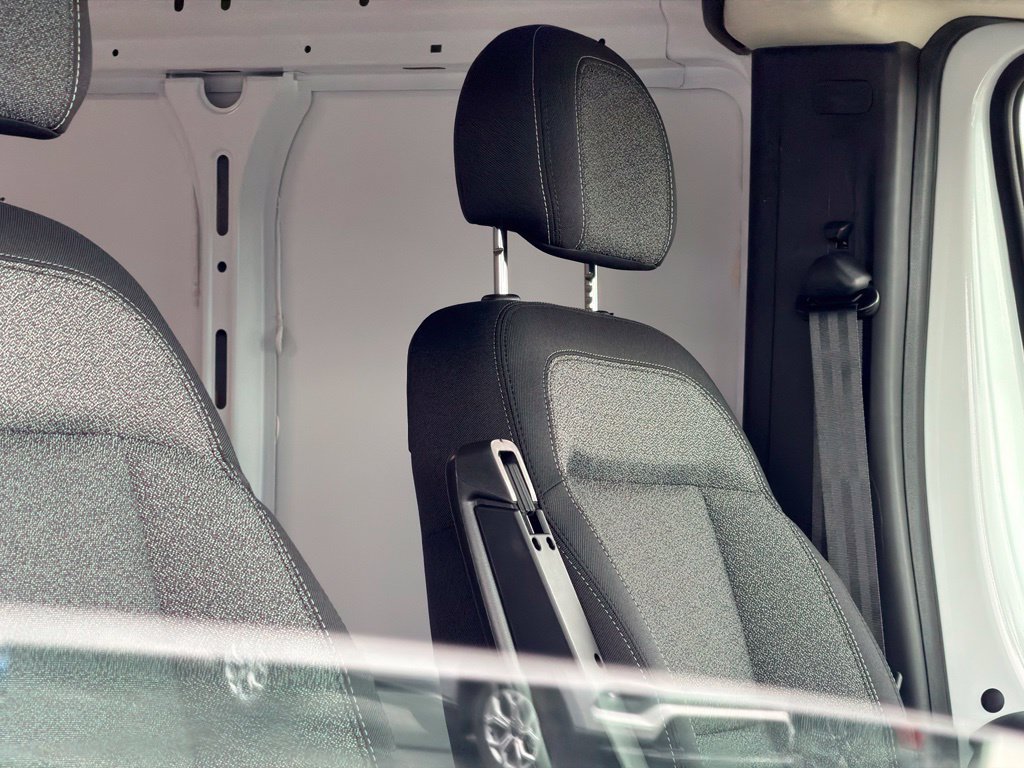 New 2026 RAM ProMaster 2500 w/ Convenience Group FWD image 31