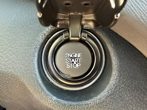 Used 2013 Hyundai Santa Fe Sport 2.0T FWD image 20