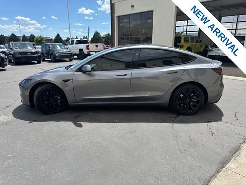 Used 2025 Tesla Model 3 Long Range AWD/4WD image 4