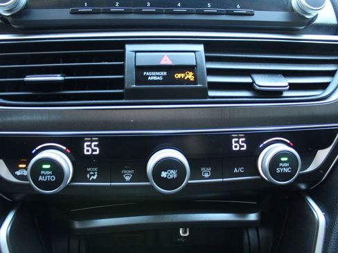 Used 2018 Honda Accord LX image 20