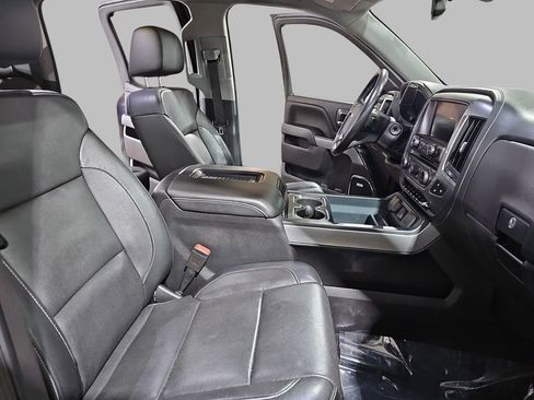 Certified 2018 Chevrolet Silverado 1500 LTZ Z71 w/ Centennial Edition AWD/4WD image 13