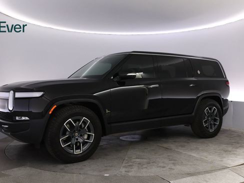 Used 2024 Rivian R1S Adventure AWD/4WD image 18