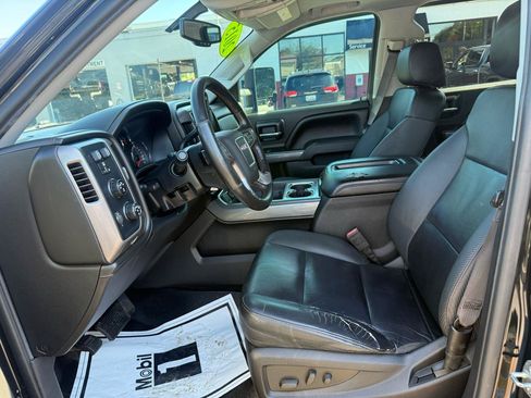 Used 2015 GMC Sierra 1500 SLT w/ All-Terrain Package AWD/4WD image 29