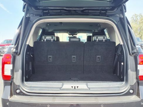 Certified 2023 Ford Expedition XLT RWD image 17