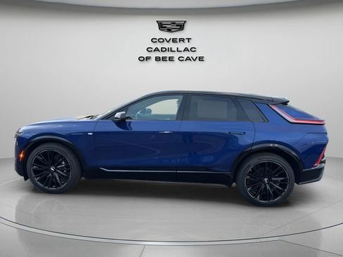 New 2025 Cadillac Lyriq Sport image 6